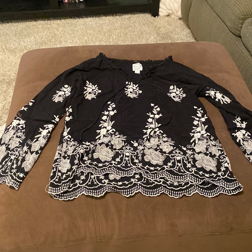 Francesca’s embroidered long sleeve blouse
